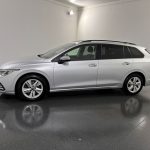 VW Golf 8 Var. 2.0 TDI Life DSG