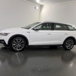 Skoda Octavia Com. 2.0 TDI Scout 4x4 DSG